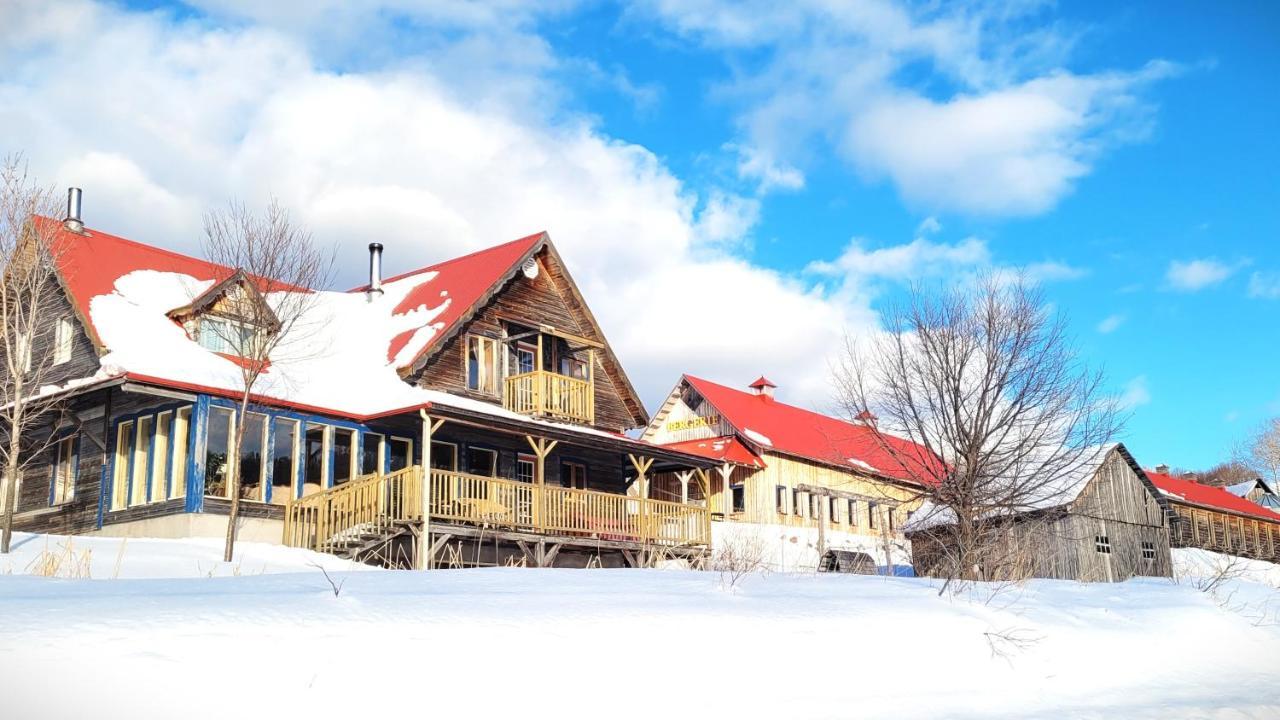 La Vieille Ferme, Ecogite Saint-Fulgence Экстерьер фото